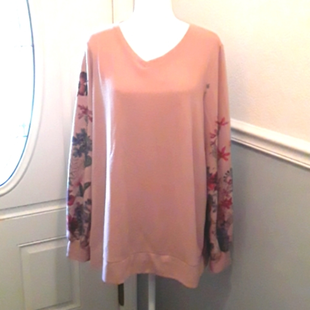 Hailey & Co Sweater Top
